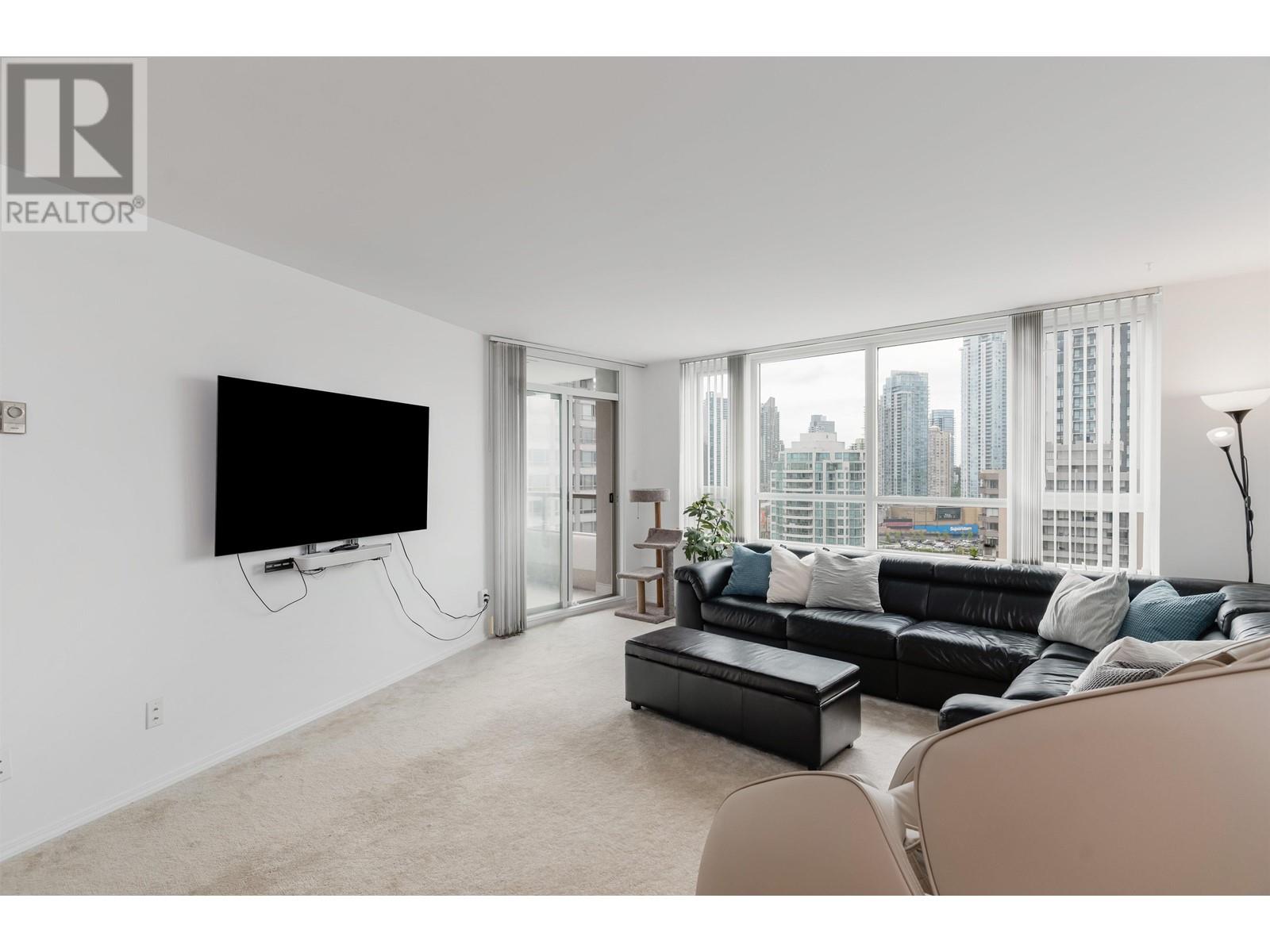 Listing Picture 9 of 38 : 2102 6055 NELSON AVENUE, Burnaby / 本拿比 - 魯藝地產 Yvonne Lu Group - MLS Medallion Club Member