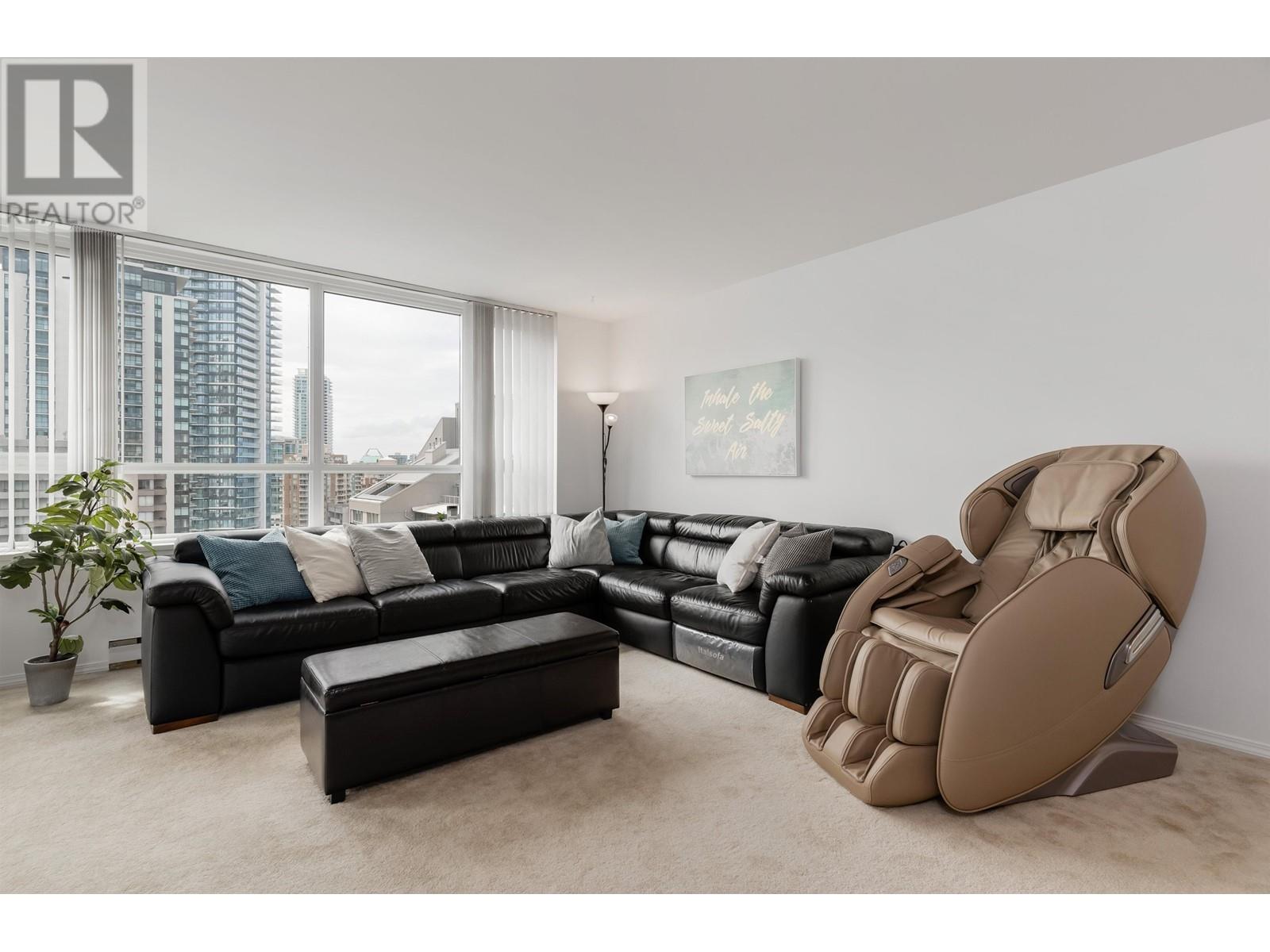 Listing Picture 11 of 38 : 2102 6055 NELSON AVENUE, Burnaby / 本拿比 - 魯藝地產 Yvonne Lu Group - MLS Medallion Club Member