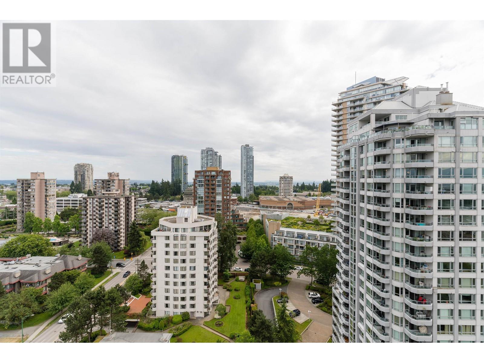 Listing Picture 14 of 38 : 2102 6055 NELSON AVENUE, Burnaby / 本拿比 - 魯藝地產 Yvonne Lu Group - MLS Medallion Club Member