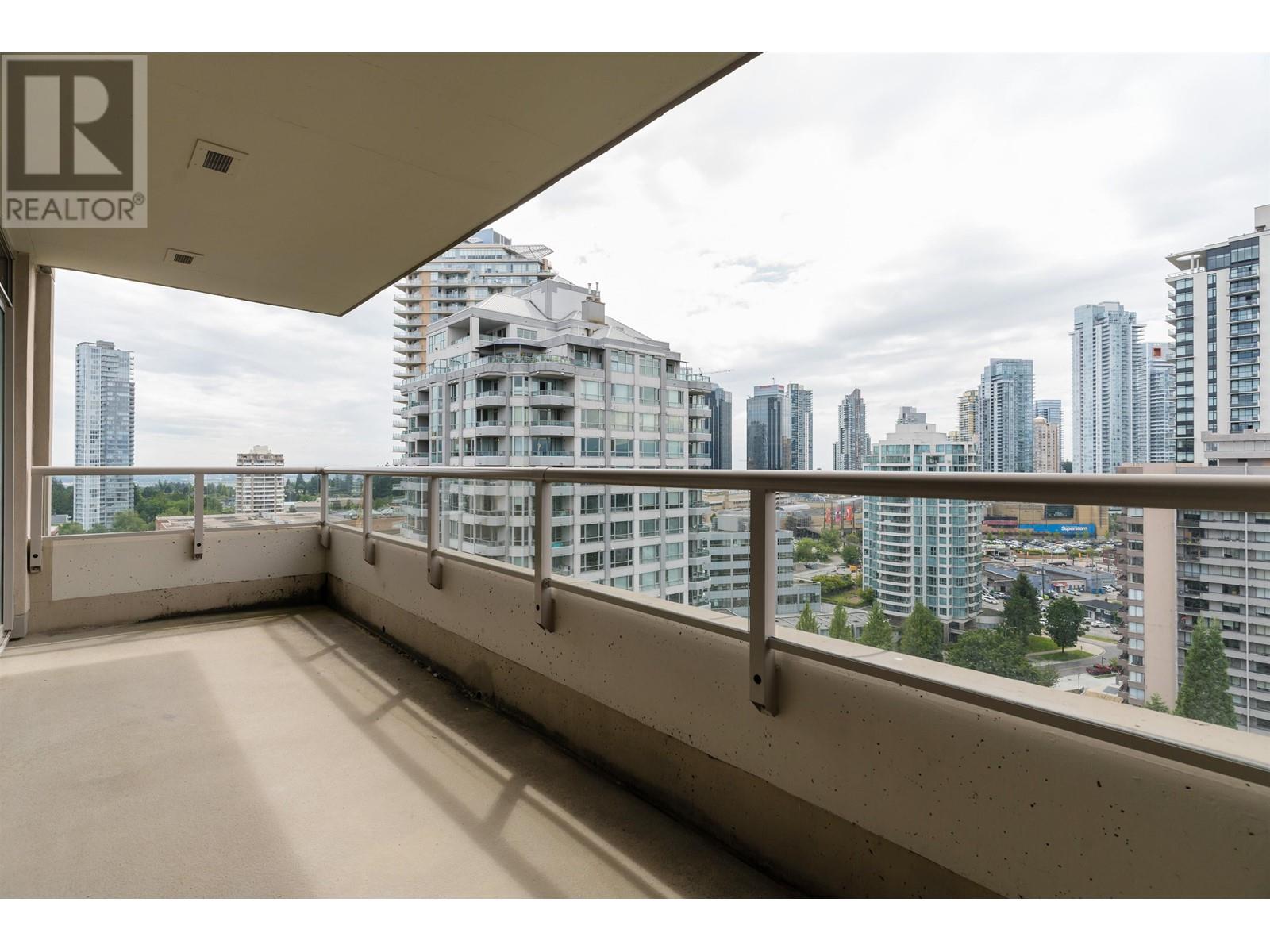 Listing Picture 17 of 38 : 2102 6055 NELSON AVENUE, Burnaby / 本拿比 - 魯藝地產 Yvonne Lu Group - MLS Medallion Club Member