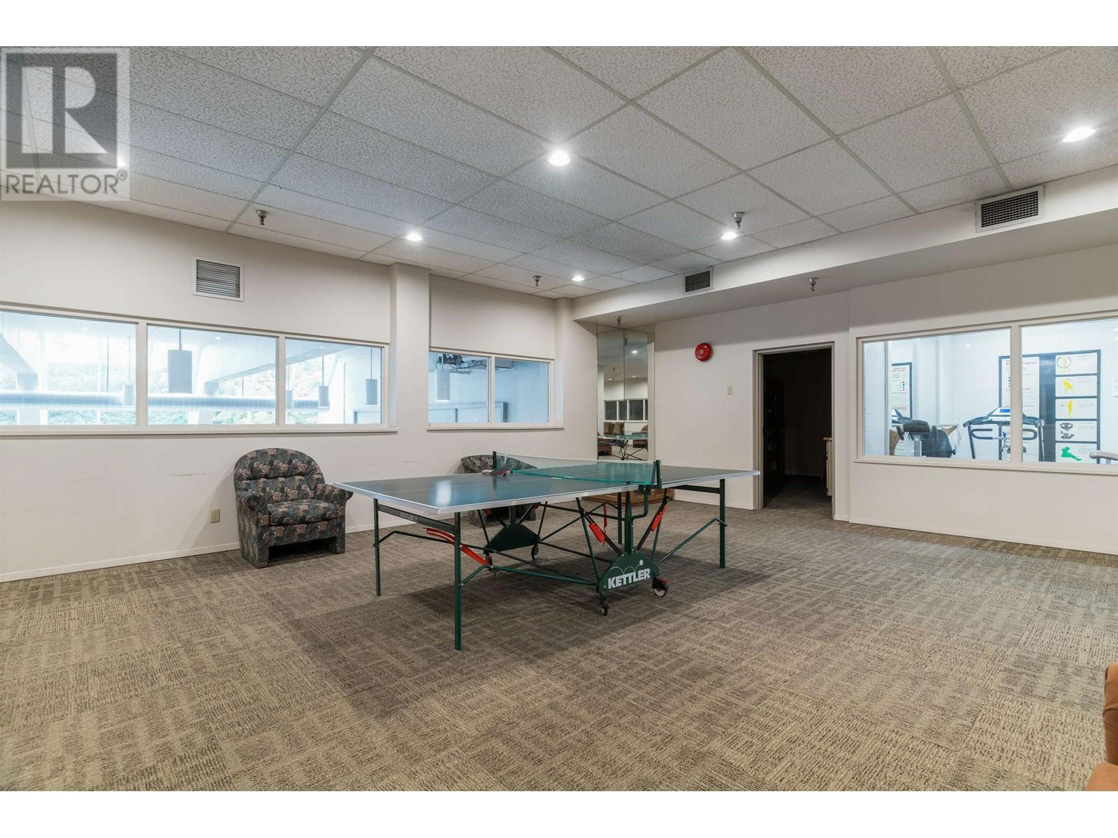 Listing Picture 37 of 38 : 2102 6055 NELSON AVENUE, Burnaby / 本拿比 - 魯藝地產 Yvonne Lu Group - MLS Medallion Club Member