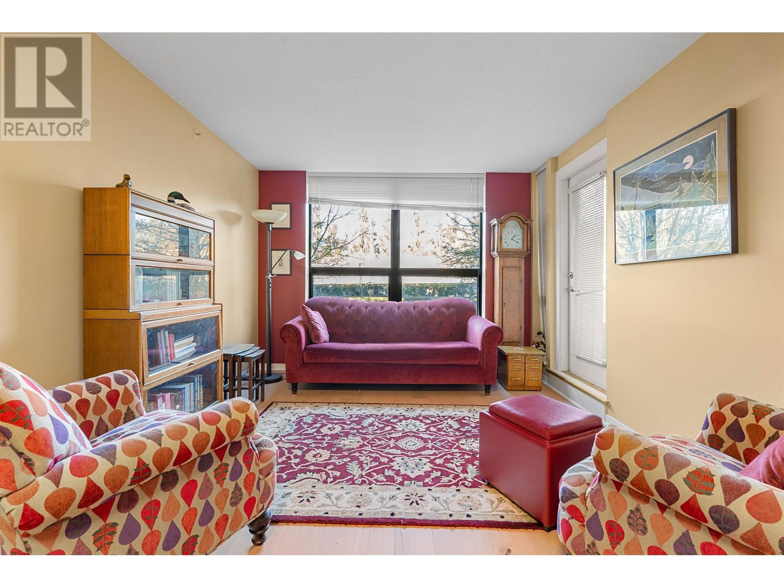 307 3638 Vanness Avenue, Vancouver, British Columbia  V5R 6H6 - Photo 1 - R2957961