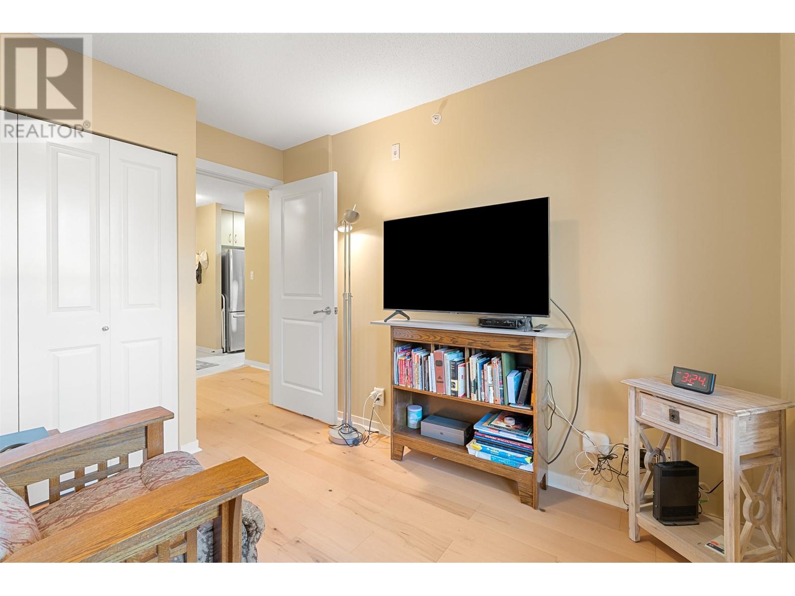 307 3638 Vanness Avenue, Vancouver, British Columbia  V5R 6H6 - Photo 15 - R2957961