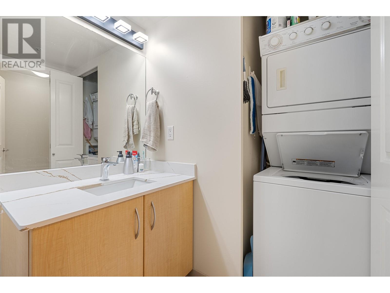 307 3638 Vanness Avenue, Vancouver, British Columbia  V5R 6H6 - Photo 23 - R2957961