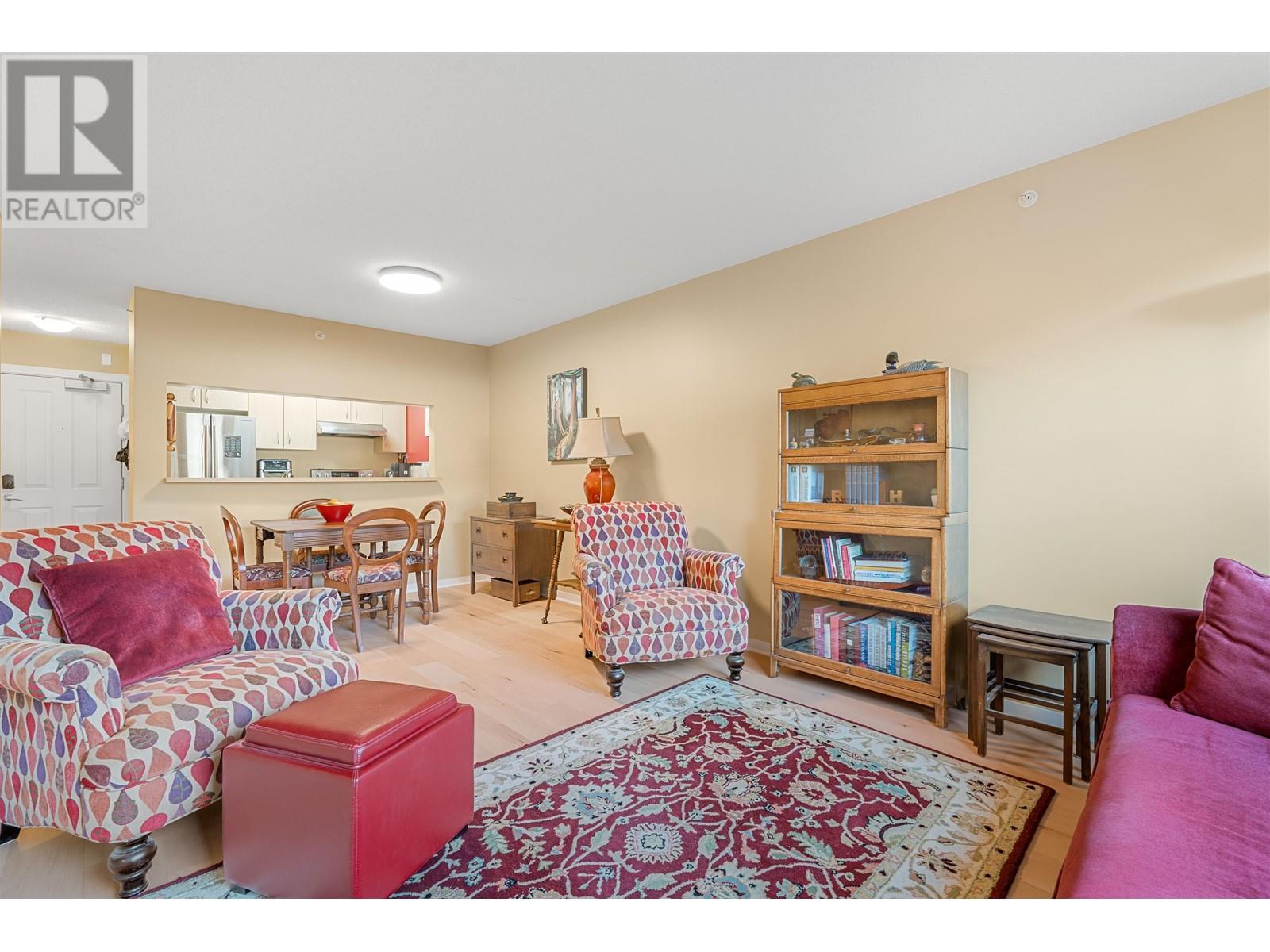 307 3638 Vanness Avenue, Vancouver, British Columbia  V5R 6H6 - Photo 6 - R2957961