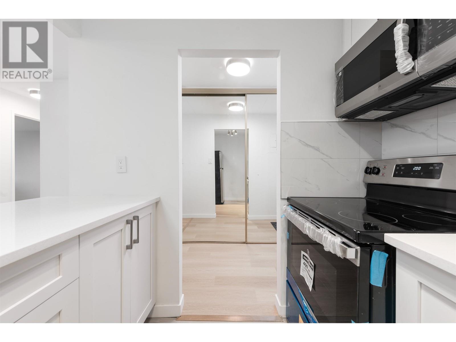 Listing Picture 17 of 37 : 606 6651 MINORU BOULEVARD, Richmond / 烈治文 - 魯藝地產 Yvonne Lu Group - MLS Medallion Club Member