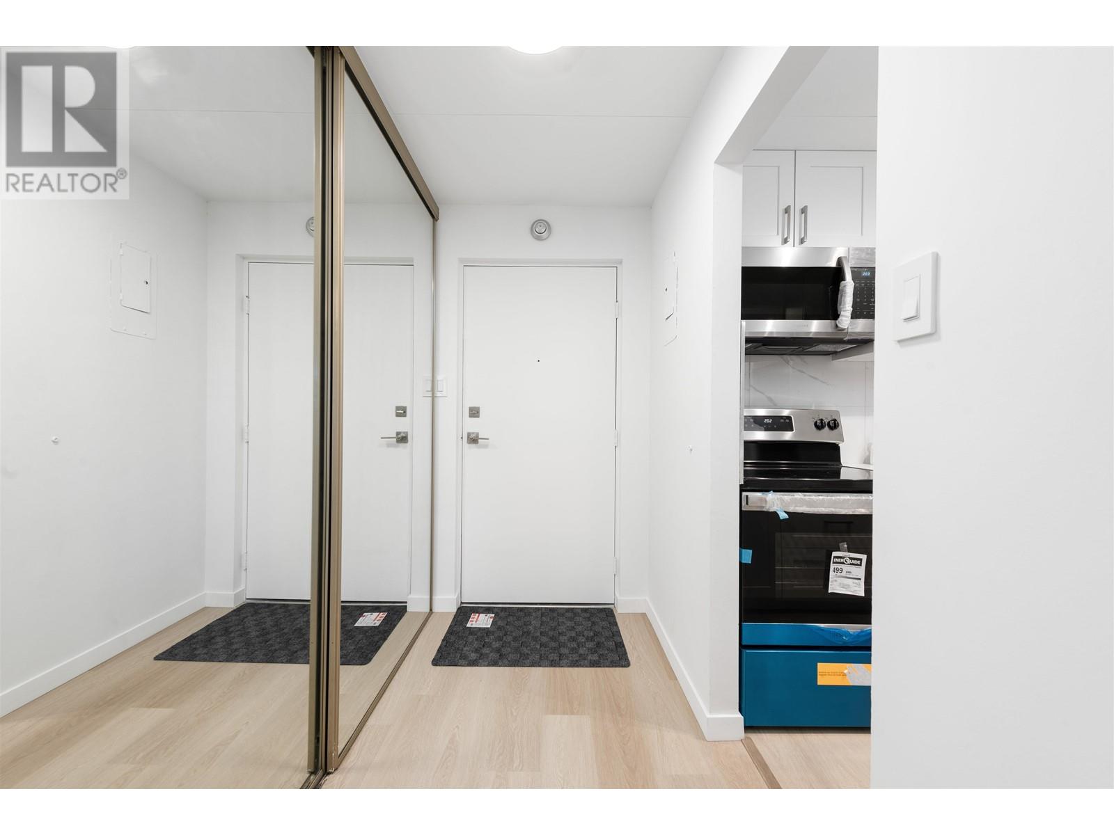 Listing Picture 19 of 37 : 606 6651 MINORU BOULEVARD, Richmond / 烈治文 - 魯藝地產 Yvonne Lu Group - MLS Medallion Club Member