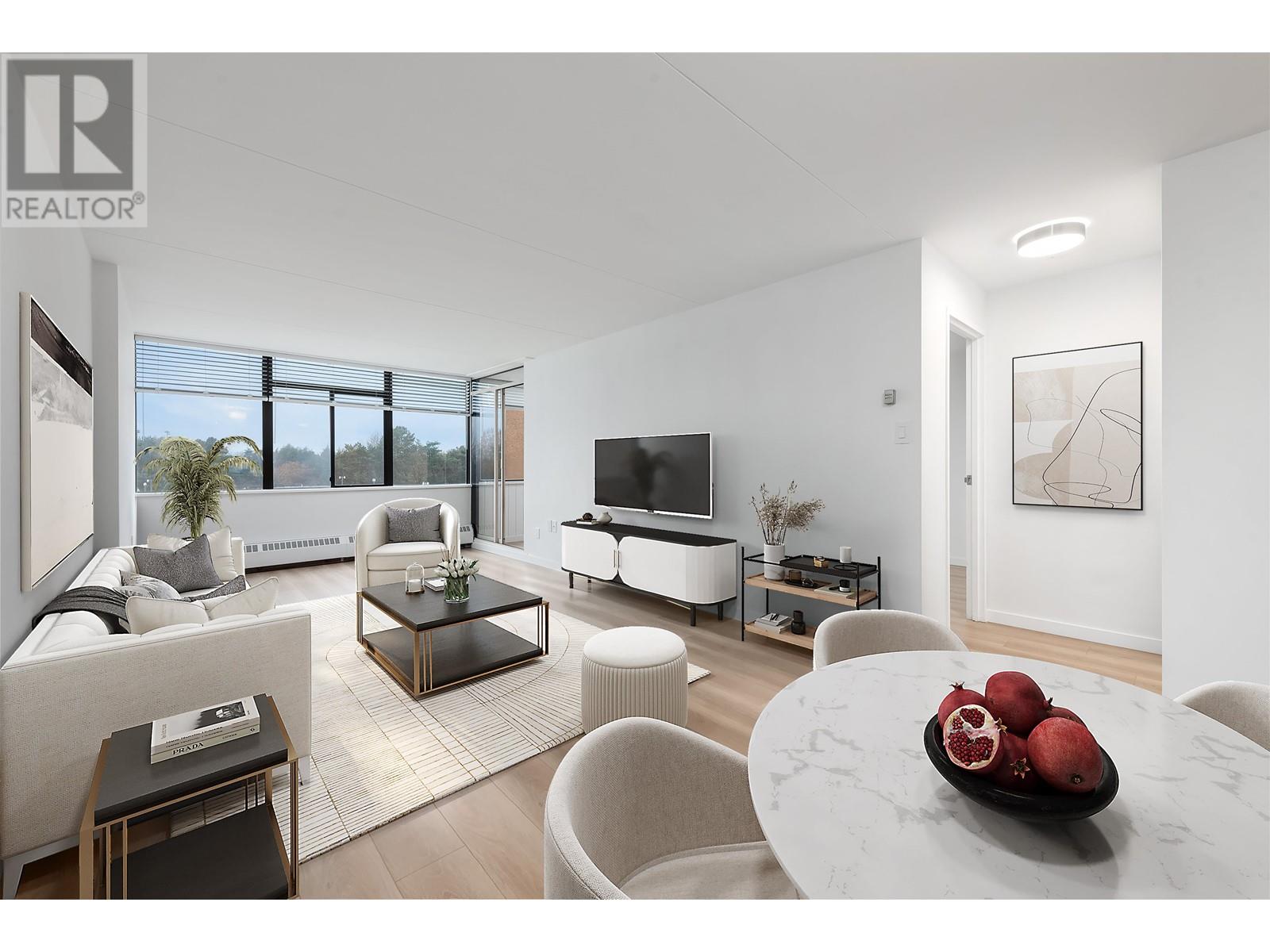 Listing Picture 2 of 37 : 606 6651 MINORU BOULEVARD, Richmond / 烈治文 - 魯藝地產 Yvonne Lu Group - MLS Medallion Club Member