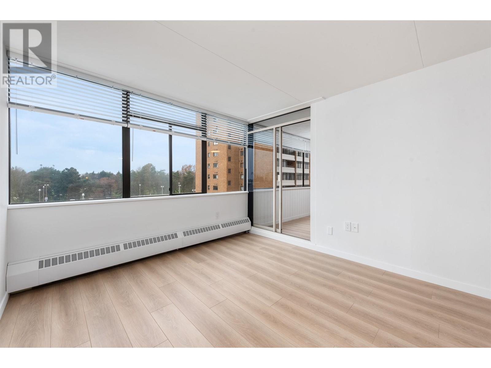 Listing Picture 8 of 37 : 606 6651 MINORU BOULEVARD, Richmond / 烈治文 - 魯藝地產 Yvonne Lu Group - MLS Medallion Club Member