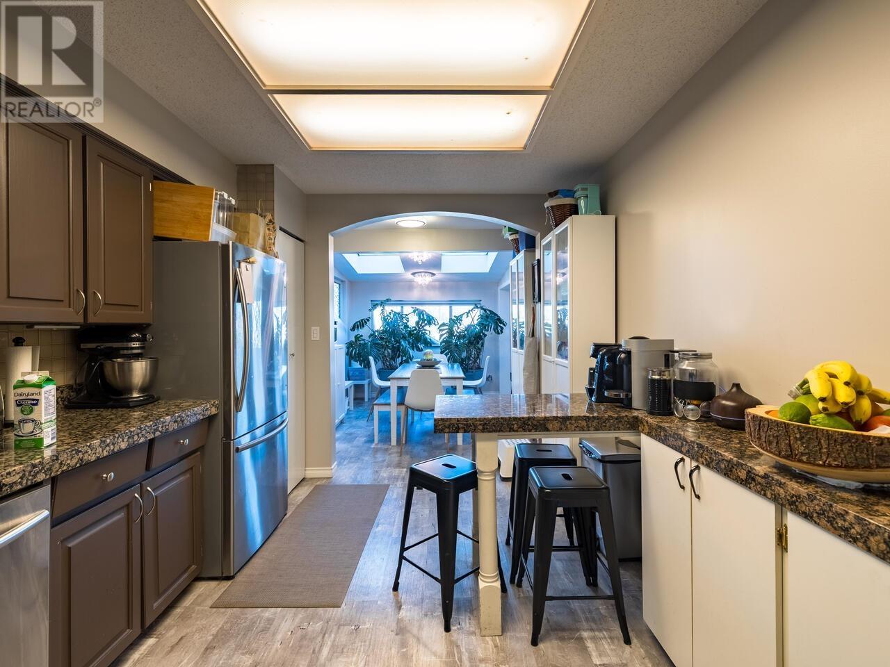 5293 Manor Street, Burnaby, British Columbia  V5G 1B6 - Photo 11 - R2957986