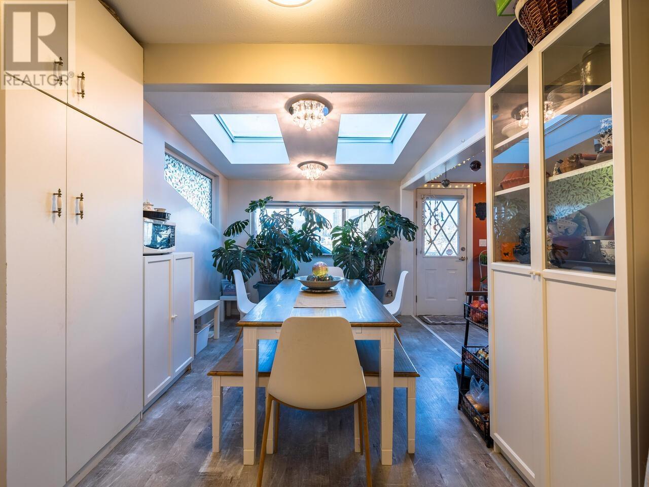 5293 Manor Street, Burnaby, British Columbia  V5G 1B6 - Photo 13 - R2957986