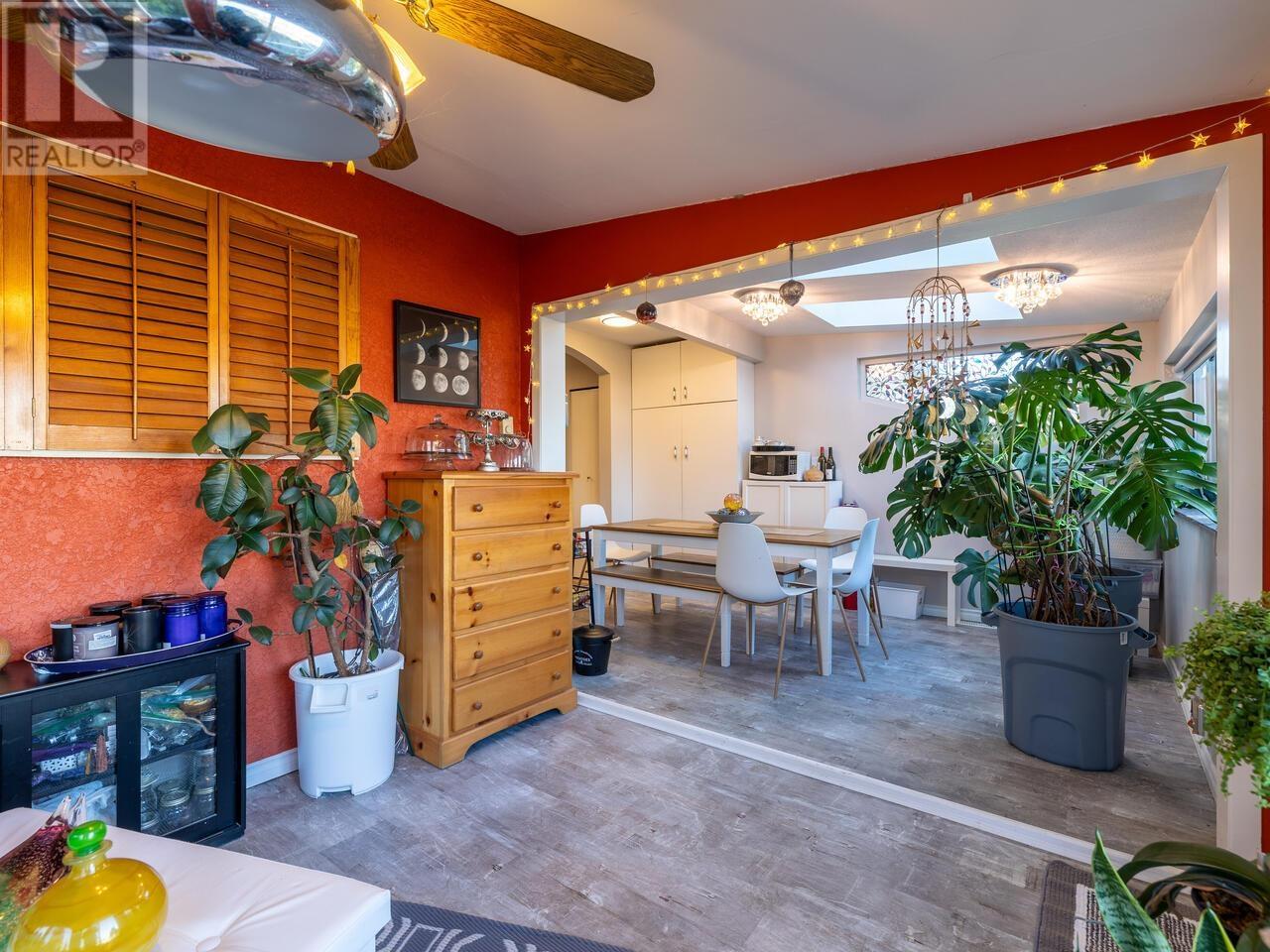 5293 Manor Street, Burnaby, British Columbia  V5G 1B6 - Photo 16 - R2957986