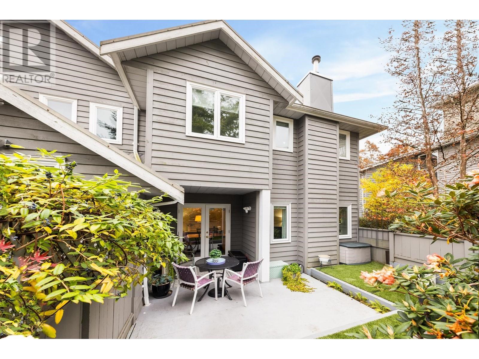 1539 Bowser Avenue, North Vancouver, British Columbia  V7P 2Y4 - Photo 1 - R2957989