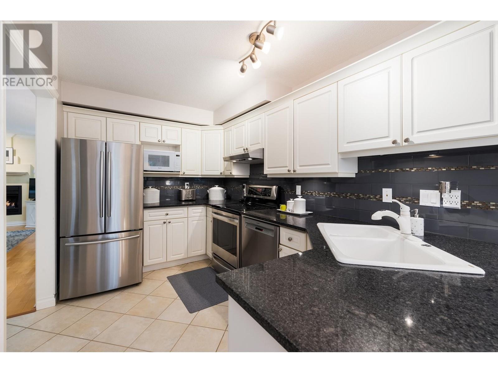 1539 Bowser Avenue, North Vancouver, British Columbia  V7P 2Y4 - Photo 15 - R2957989