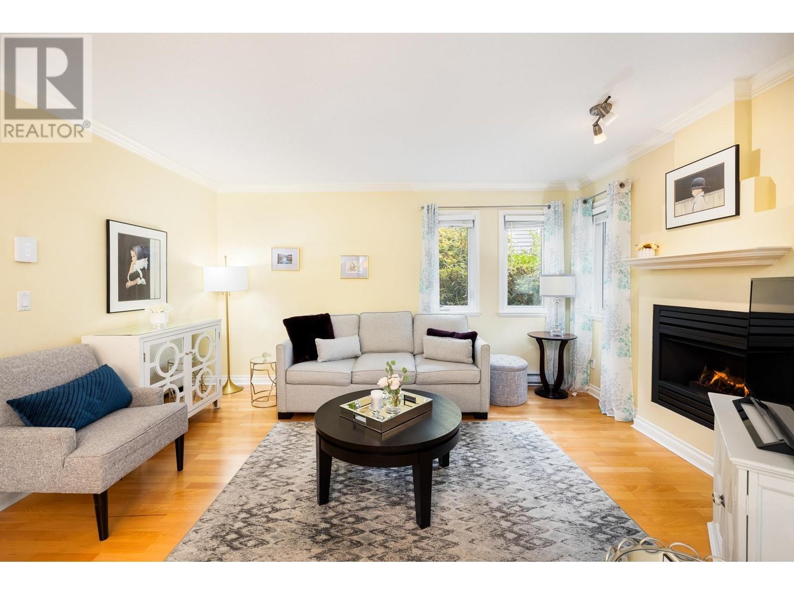 1539 Bowser Avenue, North Vancouver, British Columbia  V7P 2Y4 - Photo 5 - R2957989