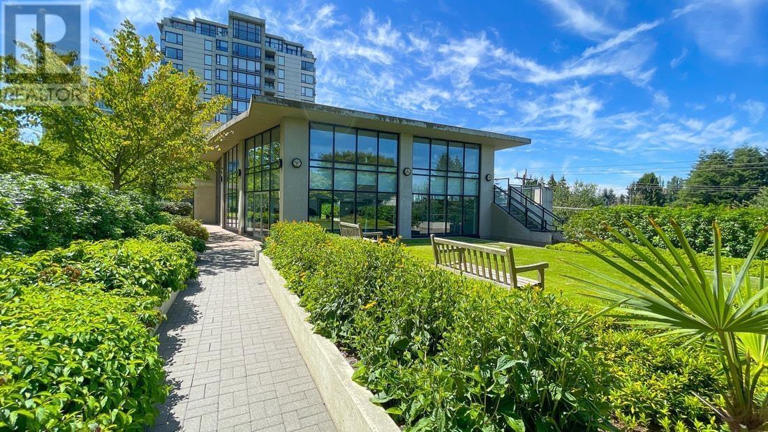 Listing Picture 16 of 29 : 1708 9180 HEMLOCK DRIVE, Richmond / 烈治文 - 魯藝地產 Yvonne Lu Group - MLS Medallion Club Member