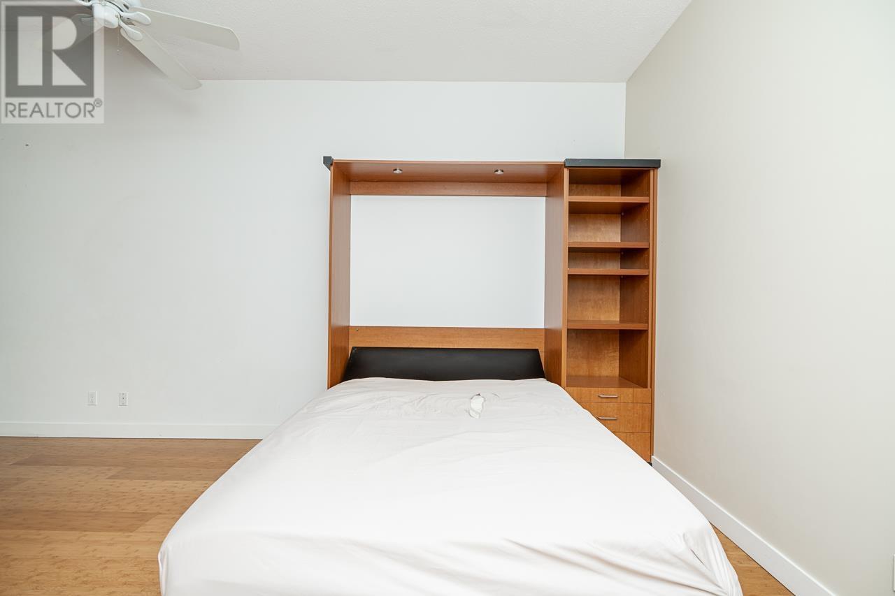 Listing Picture 12 of 39 : 105 205 E 10TH AVENUE, Vancouver / 溫哥華 - 魯藝地產 Yvonne Lu Group - MLS Medallion Club Member