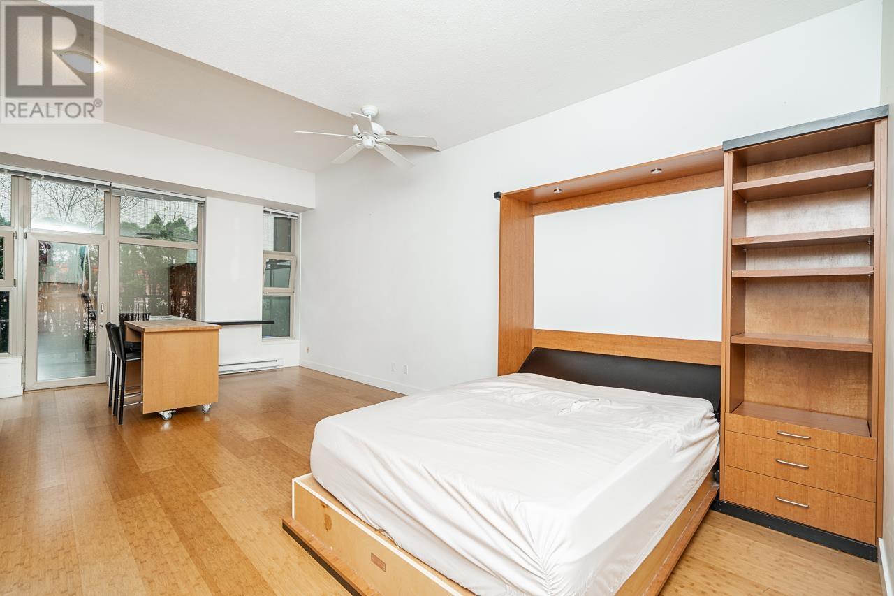 Listing Picture 13 of 39 : 105 205 E 10TH AVENUE, Vancouver / 溫哥華 - 魯藝地產 Yvonne Lu Group - MLS Medallion Club Member