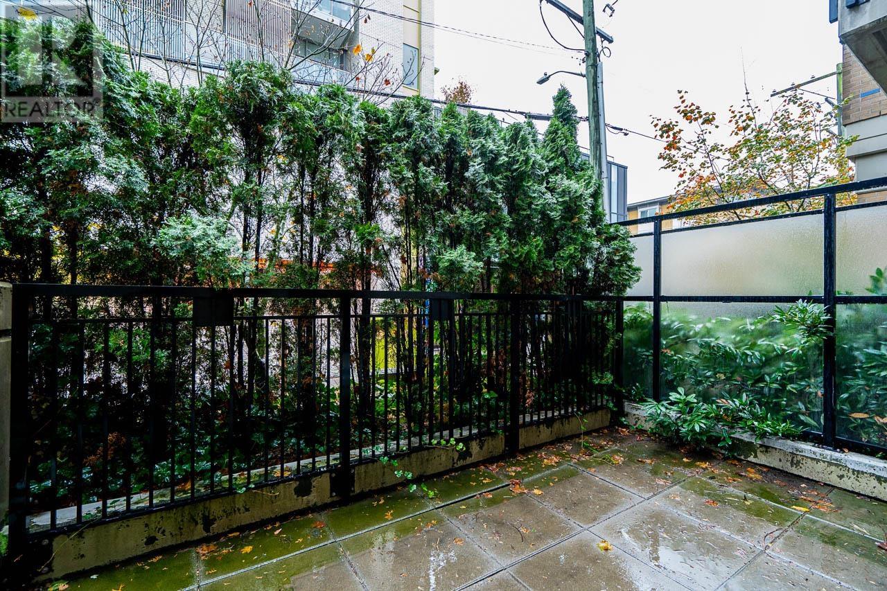 Listing Picture 23 of 39 : 105 205 E 10TH AVENUE, Vancouver / 溫哥華 - 魯藝地產 Yvonne Lu Group - MLS Medallion Club Member