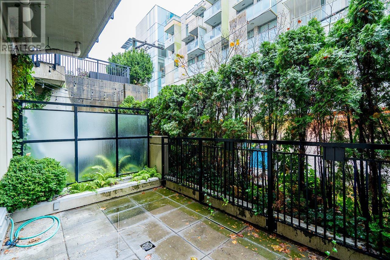 Listing Picture 24 of 39 : 105 205 E 10TH AVENUE, Vancouver / 溫哥華 - 魯藝地產 Yvonne Lu Group - MLS Medallion Club Member