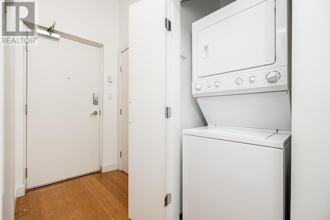 Listing Picture 26 of 39 : 105 205 E 10TH AVENUE, Vancouver / 溫哥華 - 魯藝地產 Yvonne Lu Group - MLS Medallion Club Member