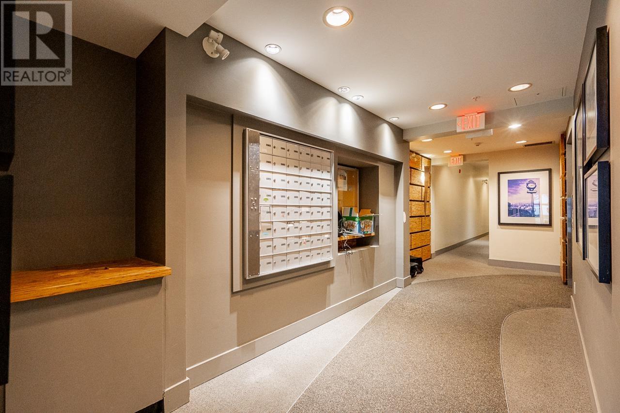 Listing Picture 36 of 39 : 105 205 E 10TH AVENUE, Vancouver / 溫哥華 - 魯藝地產 Yvonne Lu Group - MLS Medallion Club Member