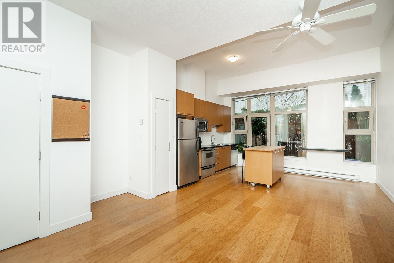 Listing Picture 7 of 39 : 105 205 E 10TH AVENUE, Vancouver / 溫哥華 - 魯藝地產 Yvonne Lu Group - MLS Medallion Club Member