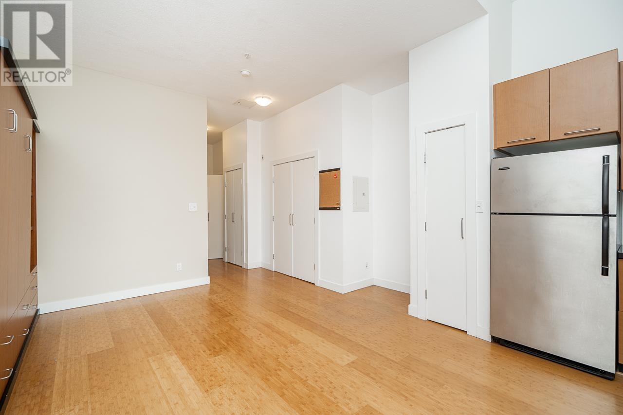 Listing Picture 9 of 39 : 105 205 E 10TH AVENUE, Vancouver / 溫哥華 - 魯藝地產 Yvonne Lu Group - MLS Medallion Club Member