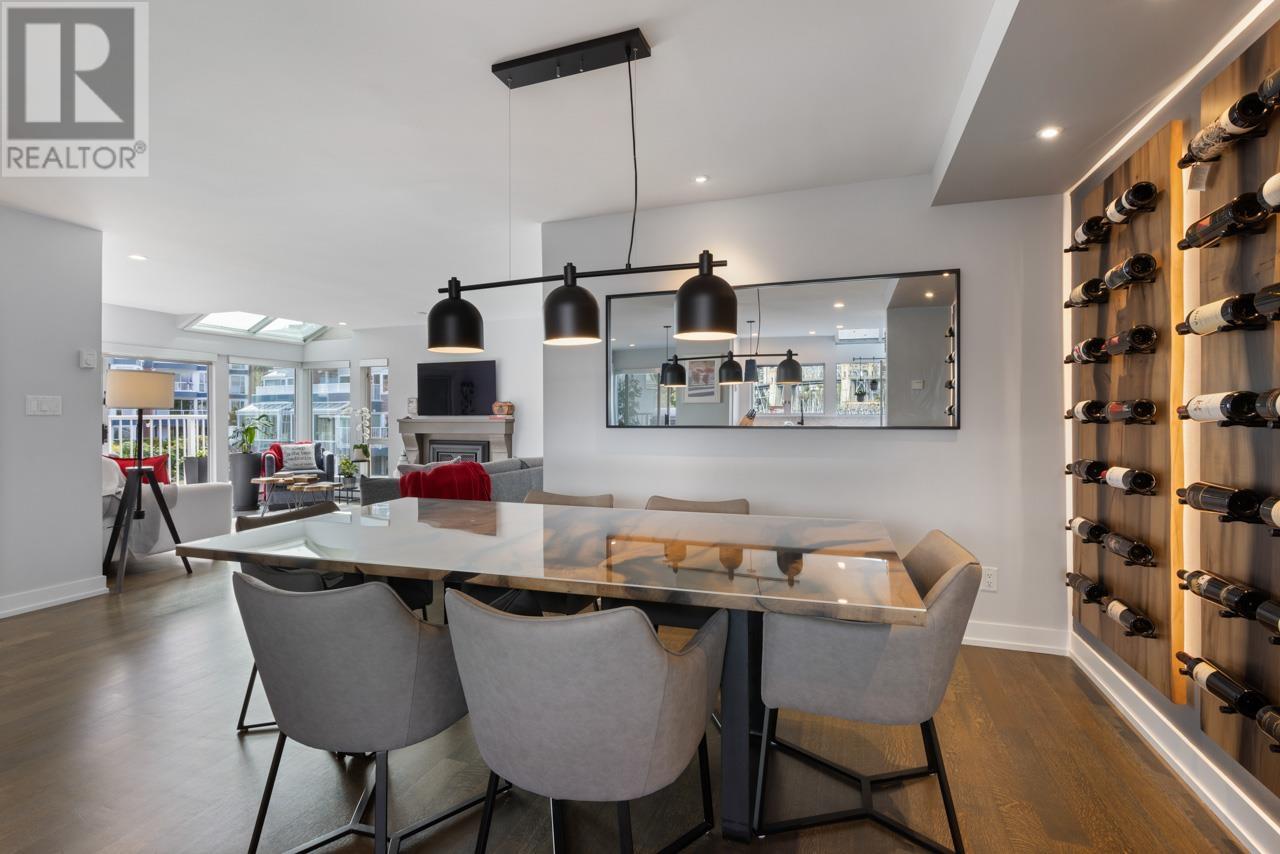 Listing Picture 15 of 38 : 1594 ISLAND PARK WALK, Vancouver / 溫哥華 - 魯藝地產 Yvonne Lu Group - MLS Medallion Club Member