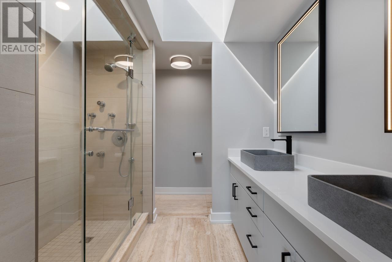 Listing Picture 22 of 38 : 1594 ISLAND PARK WALK, Vancouver / 溫哥華 - 魯藝地產 Yvonne Lu Group - MLS Medallion Club Member