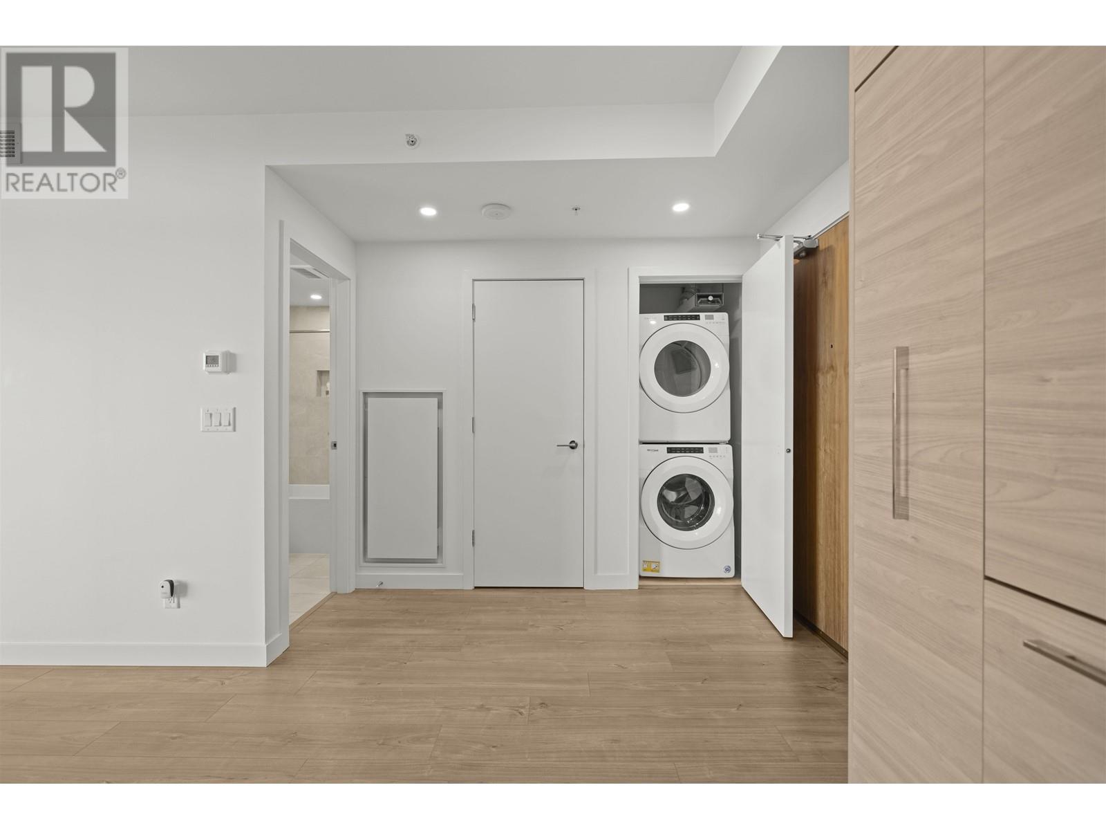 1707 595 Austin Avenue, Coquitlam, British Columbia  V3K 3N2 - Photo 15 - R2958017