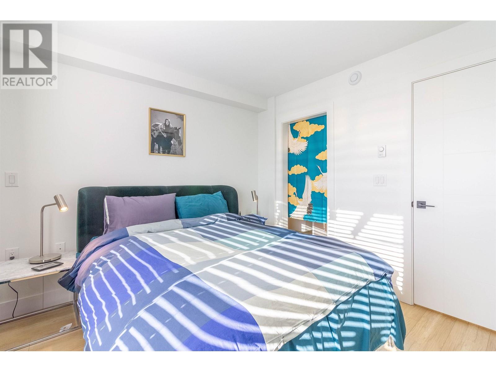 Listing Picture 17 of 36 : 16 6288 BERESFORD STREET, Burnaby / 本拿比 - 魯藝地產 Yvonne Lu Group - MLS Medallion Club Member