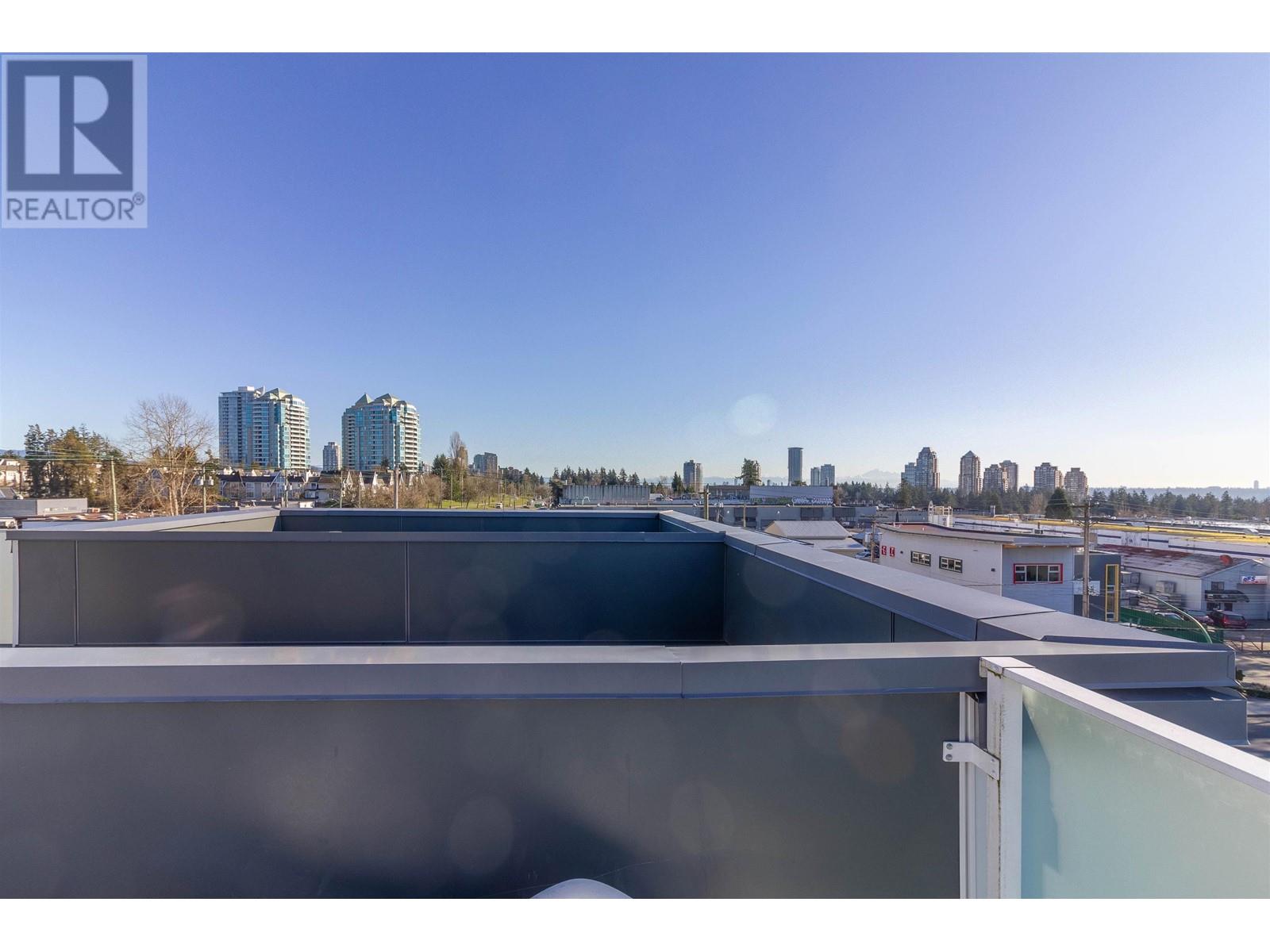 Listing Picture 29 of 36 : 16 6288 BERESFORD STREET, Burnaby / 本拿比 - 魯藝地產 Yvonne Lu Group - MLS Medallion Club Member