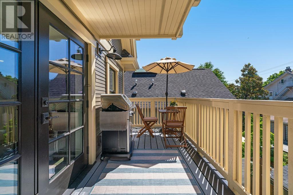 1110 W 15th Avenue, Vancouver, British Columbia  V6H 1R6 - Photo 14 - R2958064