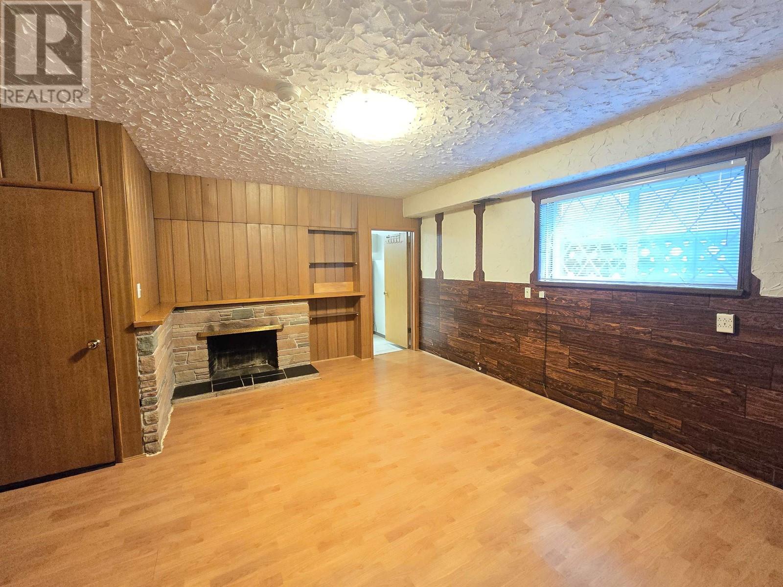 Listing Picture 14 of 18 : 3369 PRICE STREET, Vancouver / 溫哥華 - 魯藝地產 Yvonne Lu Group - MLS Medallion Club Member