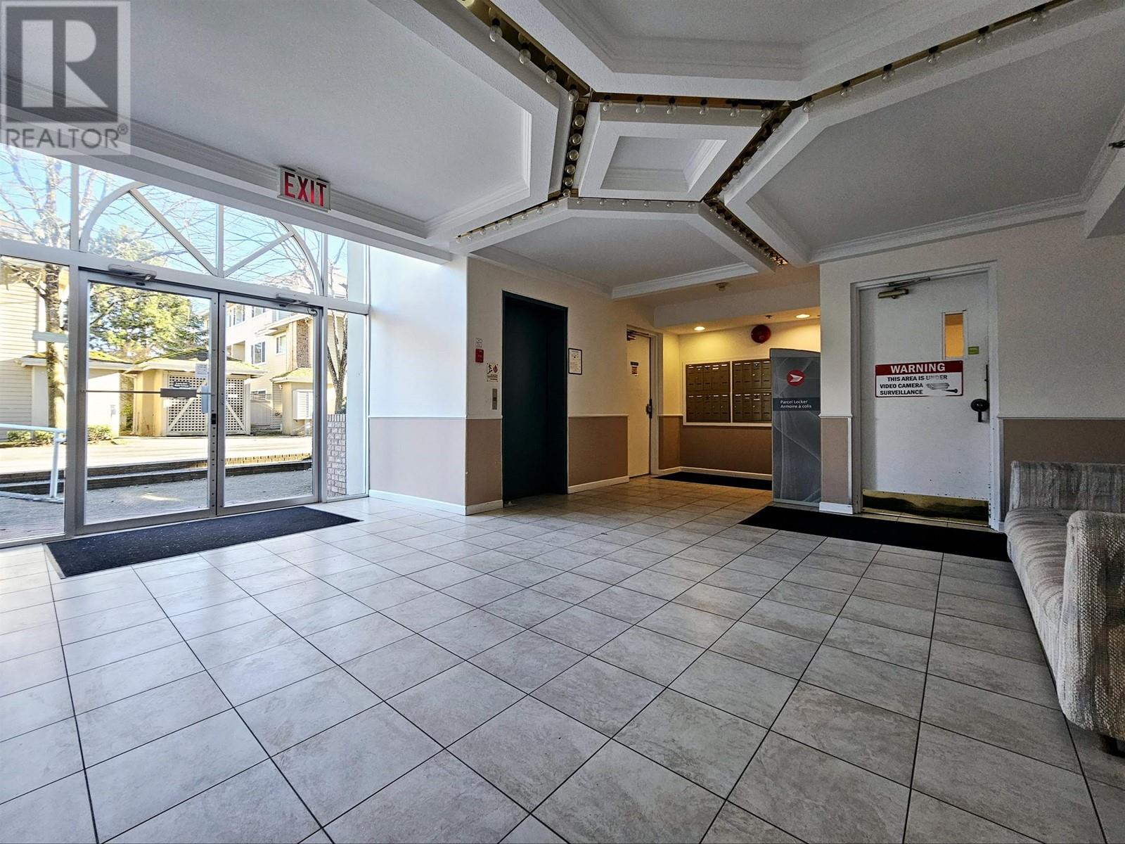 Listing Picture 16 of 23 : 106 8120 BENNETT ROAD, Richmond / 烈治文 - 魯藝地產 Yvonne Lu Group - MLS Medallion Club Member