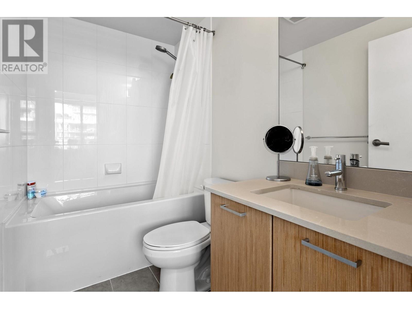 2407 301 Capilano Road, Port Moody, British Columbia  V3H 0G6 - Photo 22 - R2957922
