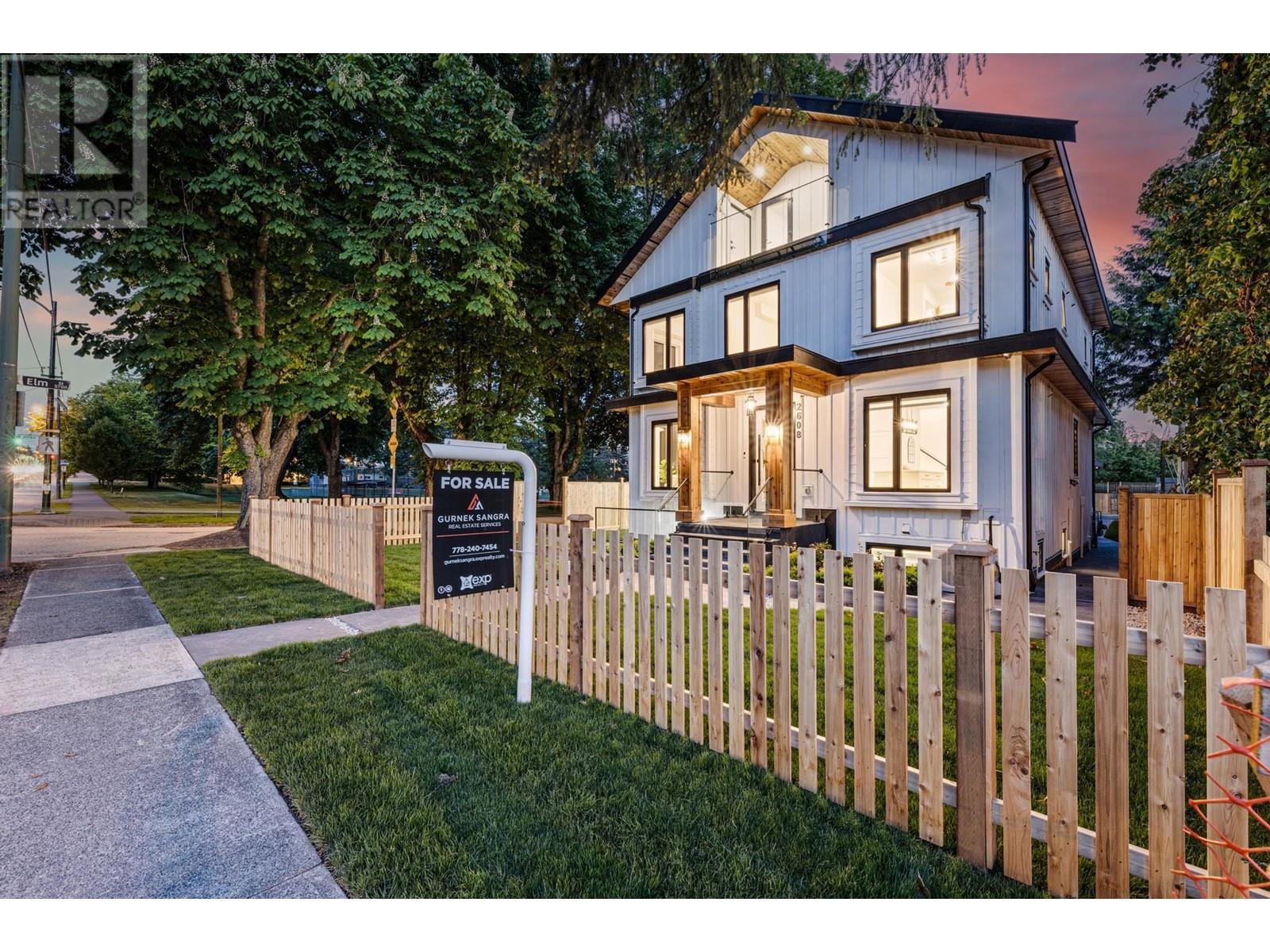 Listing Picture 3 of 32 : 2608 W 41ST AVENUE, Vancouver / 溫哥華 - 魯藝地產 Yvonne Lu Group - MLS Medallion Club Member