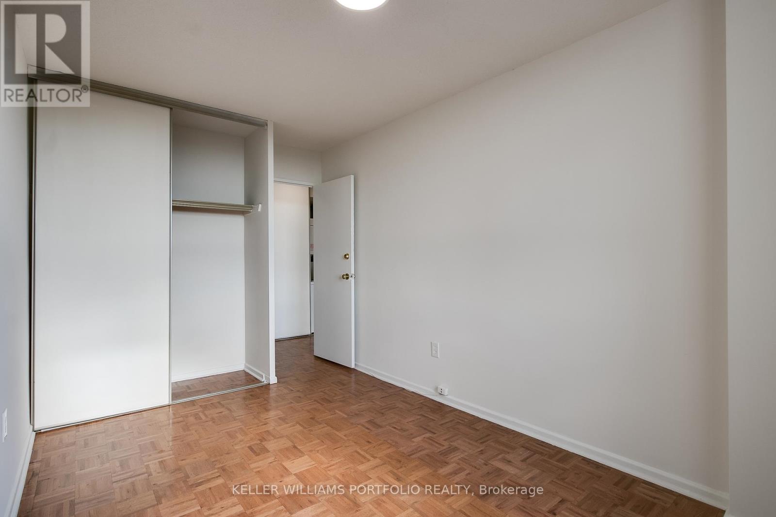 1705 - 260 Seneca Hill Drive, Toronto, Ontario  M2J 4S6 - Photo 18 - C11932543