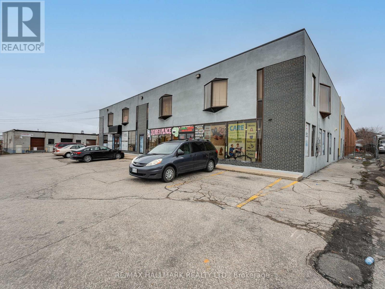 230 Eddystone Avenue, Toronto, Ontario  M3N 1H7 - Photo 14 - W11932613