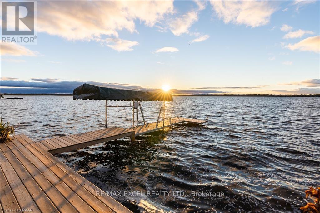 Property at 205 SNUG HARBOUR ROAD image 4