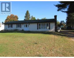 16 Warnock RD, iron bridge, Ontario