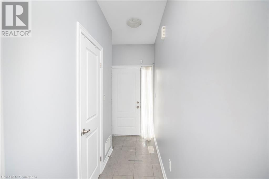 377 Glancaster Road Unit# 10, Glanbrook, Ontario  L9G 0G4 - Photo 8 - 40691569