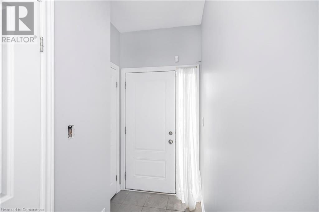 377 Glancaster Road Unit# 10, Glanbrook, Ontario  L9G 0G4 - Photo 9 - 40691569