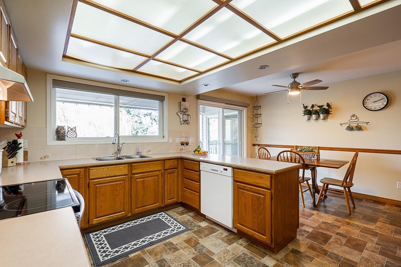 45549 Wells Road, Sardis West Vedder, Chilliwack, British Columbia  V2R 1G6 - Photo 8 - R2957827