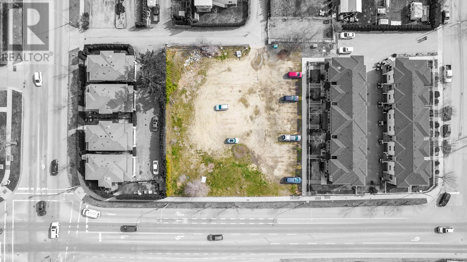 Property at 945 Rutland Road N image 1