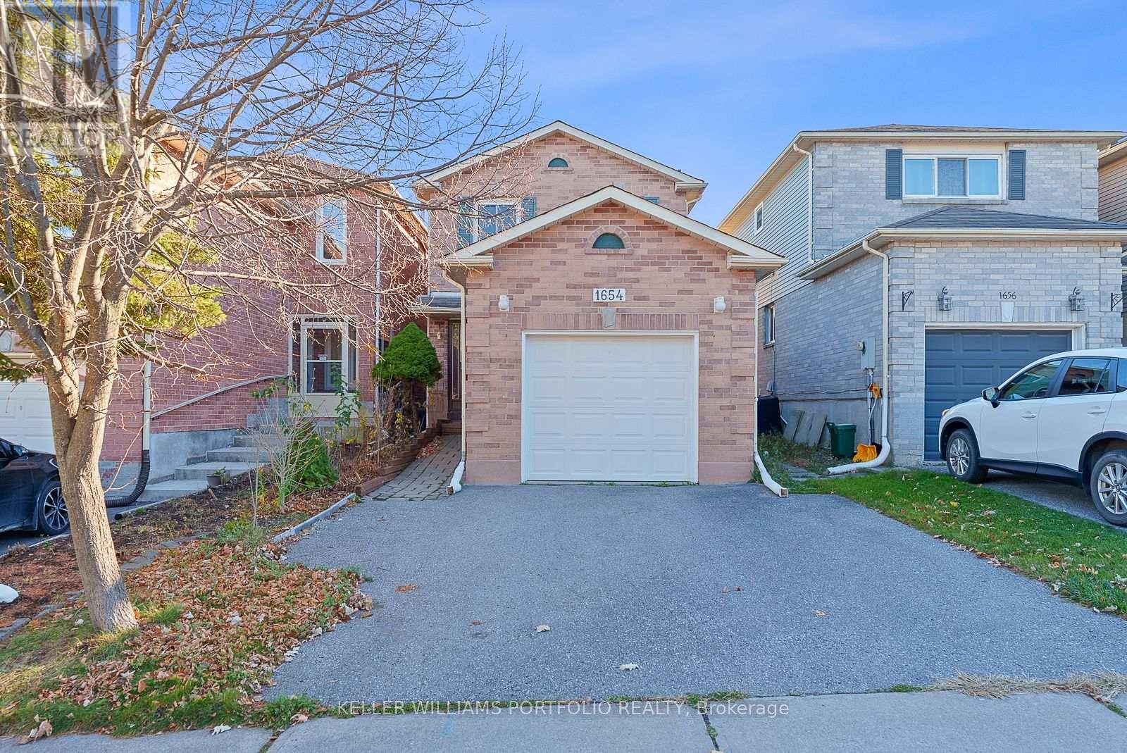 1654 MCBRADY CRESCENT, Pickering, Ontario