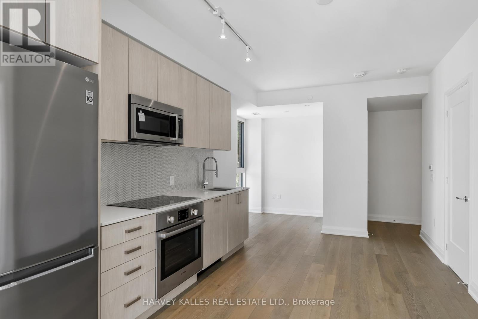 305 - 293 The Kingsway, Toronto, Ontario  M9A 3A9 - Photo 6 - W11932680