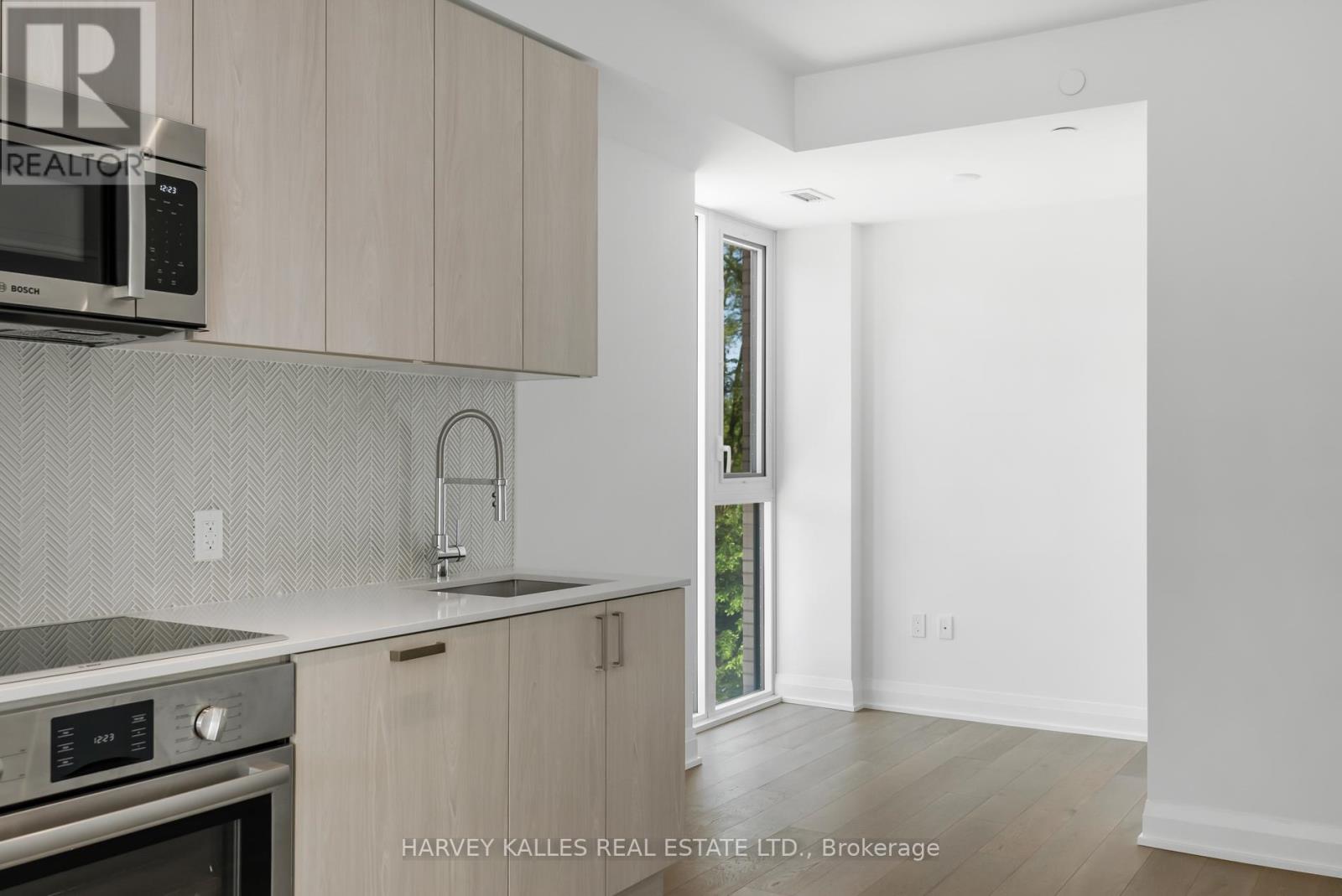 305 - 293 The Kingsway, Toronto, Ontario  M9A 3A9 - Photo 8 - W11932680