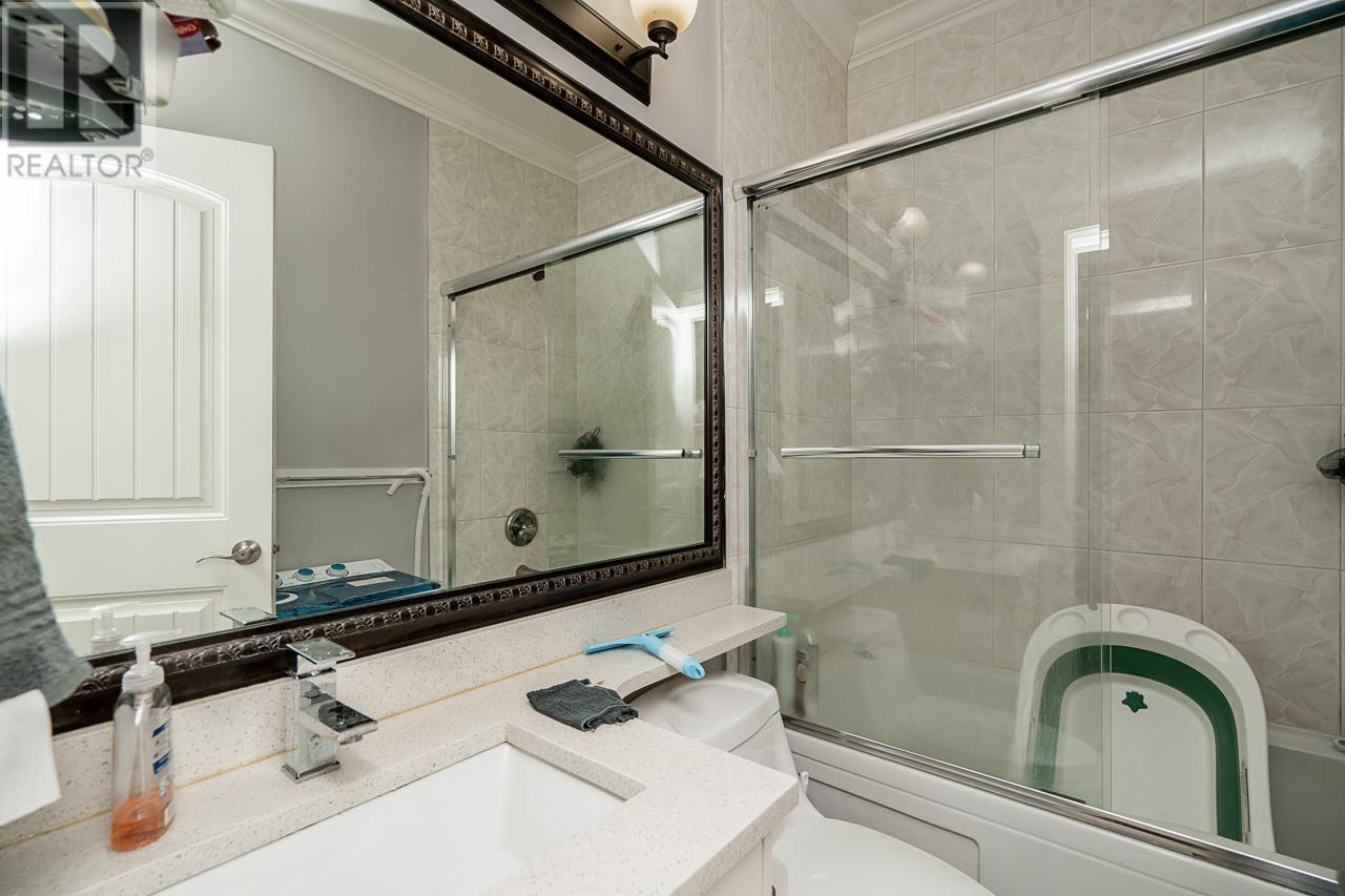 7919 11th Avenue, Burnaby, British Columbia  V3N 2N5 - Photo 31 - R2957462